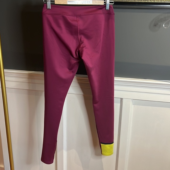 Reebok CrossFit leggings color block yellow and purple - Picture 6 of 8